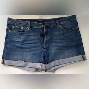 Banana Republic cuffed jean shorts